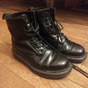 1460 Doc Martens